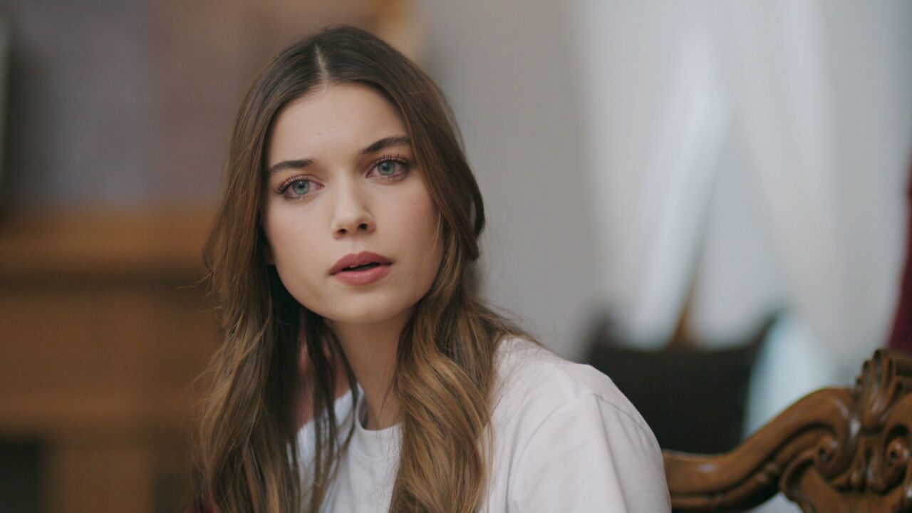 Seyran recibe una propuesta de trabajo que divide a la familia Korhan: esta  noche, nuevo capítulo de Una nueva vida