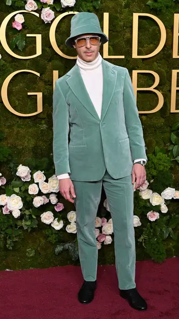 Jeremy Strong en los Globos de Oro 2025 Jeremy Strong en los Globos de Oro 2025