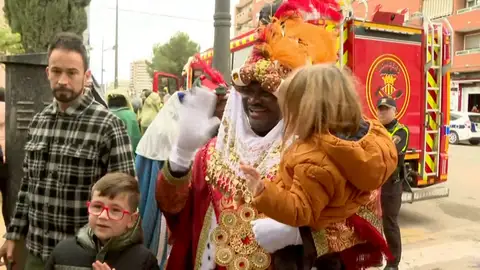 Los Reyes Magos visitan las zonas afectadas por la DANA Los Reyes Magos visitan las zonas afectadas por la DANA