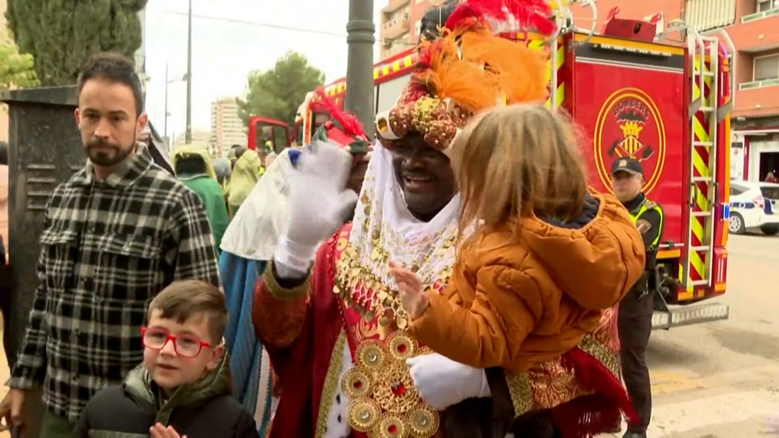 La parada más especial de los Reyes Magos: visitan a los pequeños de las zonas afectadas por la DANA