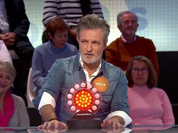 El divertido tonteo entre Jesús Olmedo y Alejo Sauras: “Te distrae con lo guapo que es” El divertido tonteo entre Jesús Olmedo y Alejo Sauras: “Te distrae con lo guapo que es”