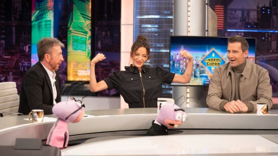 Goleada con pol&eacute;mica de Mar&iacute;a Herv&aacute;s a Fernando Gil con el original juego de Trancas y Barrancas