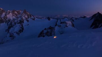 Leo Slemett y su increíble descenso nocturno en el Mont Blanc