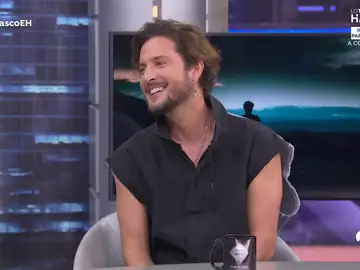 El mensaje que Manuel Carrasco ha querido trasmitir con su último disco: "Es una vuelta a lo natural de la vida" El mensaje que Manuel Carrasco ha querido trasmitir con su último disco: "Es una vuelta a lo natural de la vida"