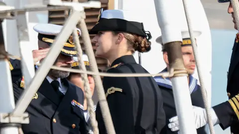 La princesa Leonor, en el buque escuela Juan Sebastián Elcano La princesa Leonor, en el buque escuela Juan Sebastián Elcano