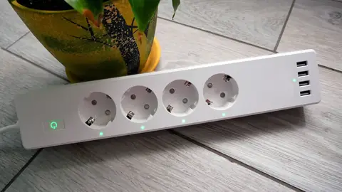 Regleta de enchufes Regleta de enchufes