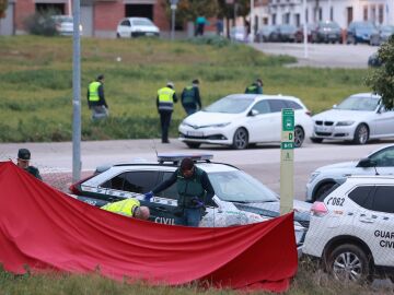 La Guardia Civil en el lugar del crimen