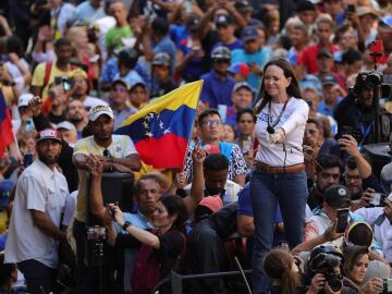 María Corina Machado en una manifestación en Caracas