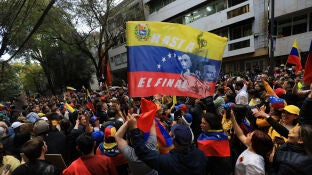 Imagen de las manifestaciones a favor de Edmundo Gonz&aacute;lez.