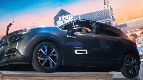 ¡Máxima tensión! Genoveva Casanova a un paso de volcar el coche en su primer desafío: “Me tiembla todo” ¡Máxima tensión! Genoveva Casanova a un paso de volcar el coche en su primer desafío: “Me tiembla todo”