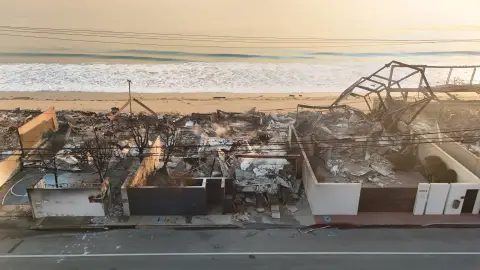 La casa de Paris Hilton quemada tras los incendios de Los Ángeles La casa de Paris Hilton quemada tras los incendios de Los Ángeles