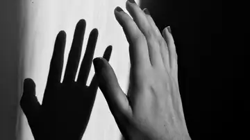 Drogada, violada y secuestrada en un búnker durante seis días Drogada, violada y secuestrada en un búnker durante seis días