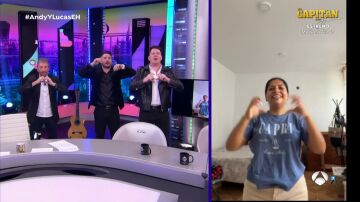 Andy y Lucas conocen a la tiktoker que 'reinventó el baile de 'Son de amores'... ¡y lo replican con ella!