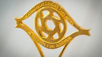 Galardón de los Premios Iris