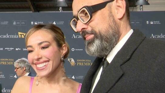 Grecia Castta y Risto Mejida en los Premios Iris