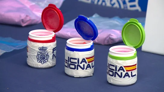 Los envases de chicles, galletas o cereales con la droga en su interior estaban perfectamente sellados. Los envases de chicles, galletas o cereales con la droga en su interior estaban perfectamente sellados.