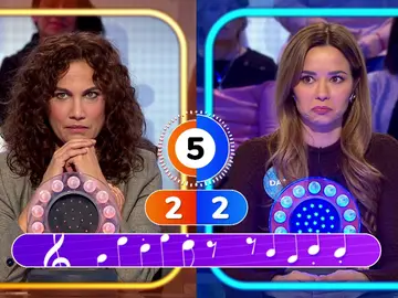 “¿Esto que es?”: ‘El mundo’, la canción que ha dejado en blanco a Dafne Fernández y Toni Acosta “¿Esto que es?”: ‘El mundo’, la canción que ha dejado en blanco a Dafne Fernández y Toni Acosta