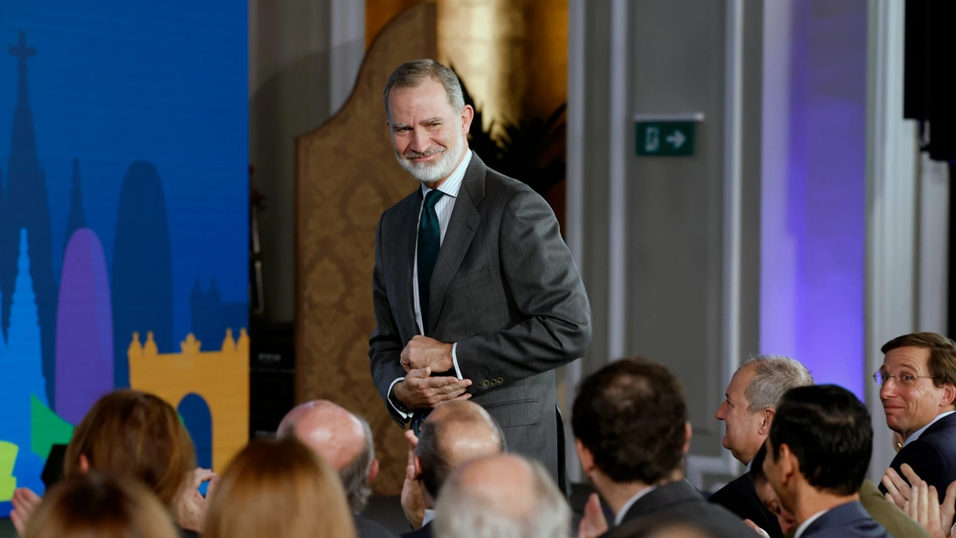 El rey alerta de una “creciente ola de proteccionismo” que crea incertidumbre y pone a España como ejemplo de apertura en tiempos convulsos El rey alerta de una “creciente ola de proteccionismo” que crea incertidumbre y pone a España como ejemplo de apertura en tiempos convulsos