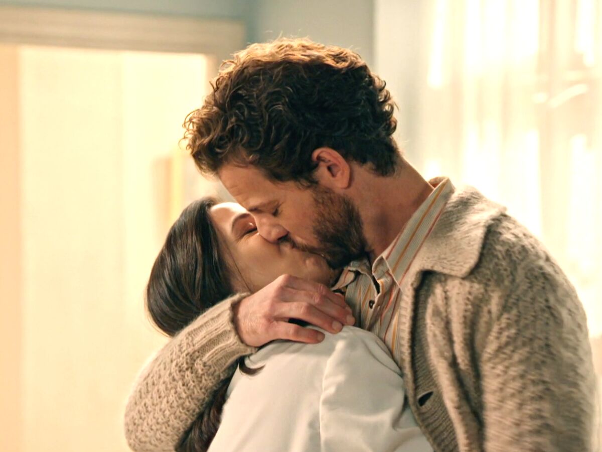 Luis propone a Luz formar una familia sin tener que marcharse de Toledo:  “Deberíamos intentar cumplir nuestro sueño aquí”