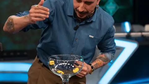 "Esto solo se puede ver en El Hormiguero": la ciencia con la que Marron ha impresionado a Pablo López "Esto solo se puede ver en El Hormiguero": la ciencia con la que Marron ha impresionado a Pablo López