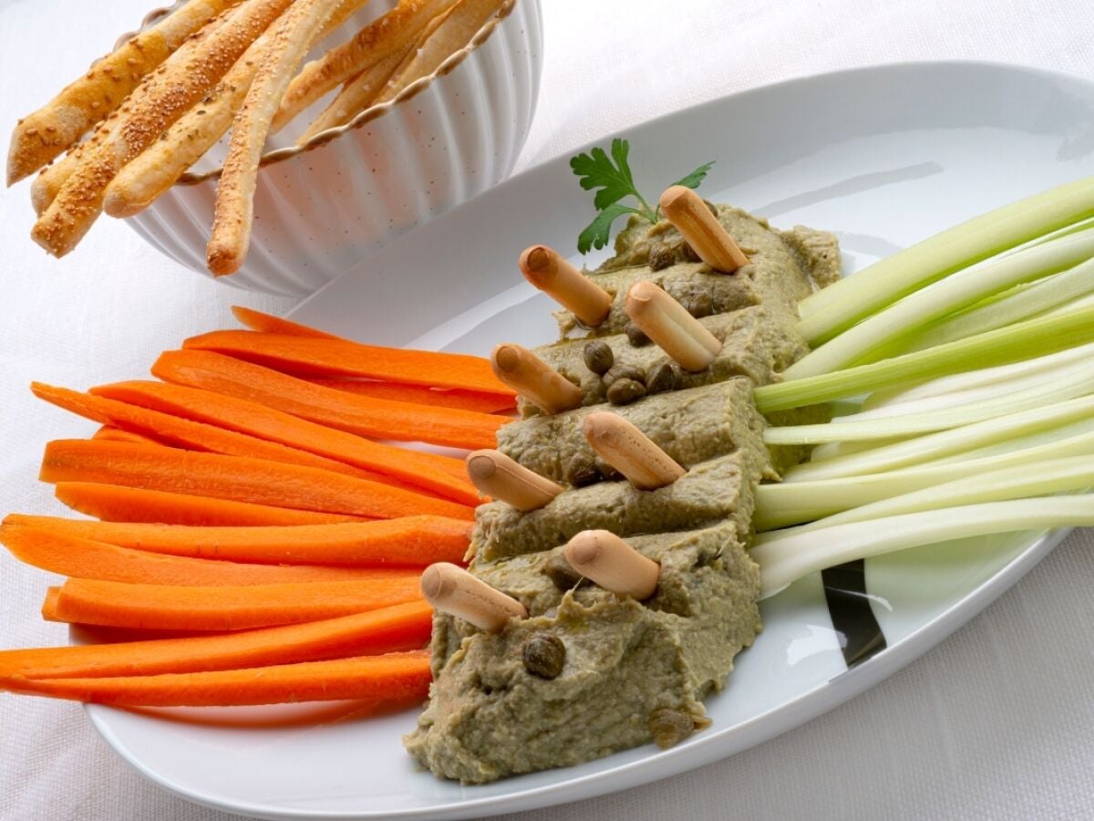 Paté de alcachofas y anacardos con crudités