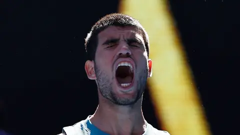 Alcaraz celebra su victoria ante Nuno Borges Alcaraz celebra su victoria ante Nuno Borges