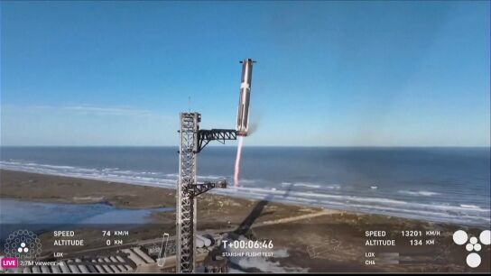 Starship explota en pleno vuelo pese a atrapar su mega propulsor