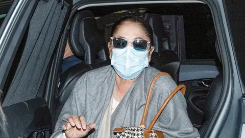 Isabel Pantoja llegando al Hospital Universitario Materno Infantil de Las Palmas de Gran Canaria Isabel Pantoja llegando al Hospital Universitario Materno Infantil de Las Palmas de Gran Canaria