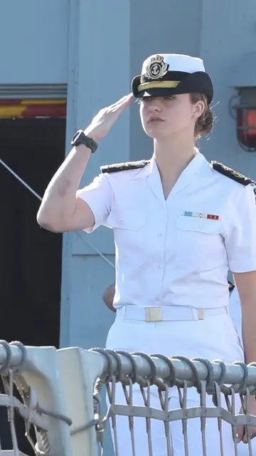 Leonor presenta un moratón en el brazo Leonor presenta un moratón en el brazo