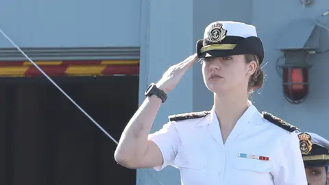 ¿Qué le ha pasado a Leonor en el brazo? ¿Qué le ha pasado a Leonor en el brazo?