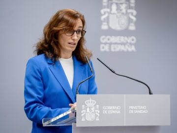 La ministra de Sanidad, Mónica García