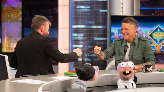 ¡Desternillante! Pablo Motos y Alejandro Sanz ponen a prueba su habilidad para engañar ¡Desternillante! Pablo Motos y Alejandro Sanz ponen a prueba su habilidad para engañar