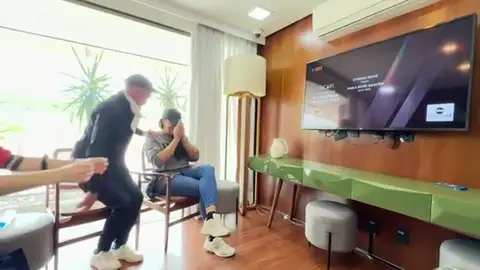 La reacción de Karla Sofía Gascón al conocer su nominación La reacción de Karla Sofía Gascón al conocer su nominación