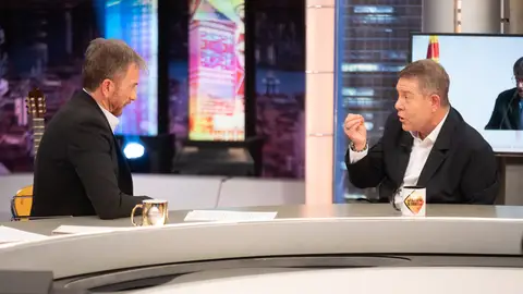 Emiliano García-Page desvela cómo es su relación con Pedro Sánchez: "Muy poca, la institucional" Emiliano García-Page desvela cómo es su relación con Pedro Sánchez: "Muy poca, la institucional"