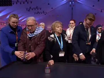 El homenaje por los 80 años de la liberación de Auschwitz, vídeo completo El homenaje por los 80 años de la liberación de Auschwitz, vídeo completo
