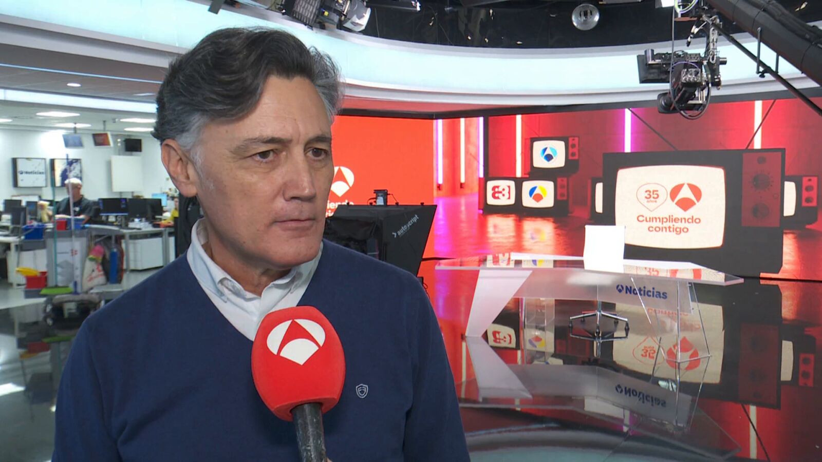 Antena 3 cumple 35 años contando la actualidad: 