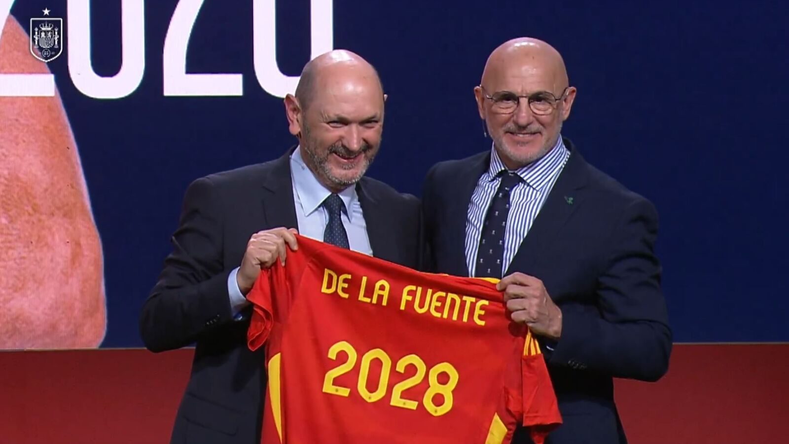 Cuánto dinero ganará Luis de la Fuente tras renovar con la Selección hasta 2028