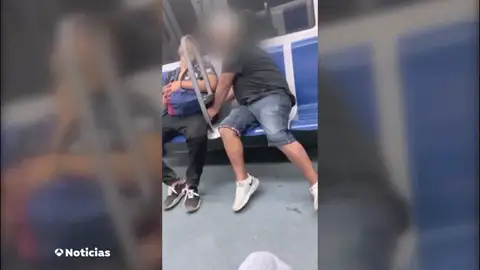 Macrodispositivo de los Mossos en el Metro de Barcelona: 135 sospechosos y 446 antecedentes Macrodispositivo de los Mossos en el Metro de Barcelona: 135 sospechosos y 446 antecedentes