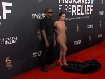 Bianca Censori, esposa de Kanye West la gran protagonista de los Grammy 2025 Bianca Censori, esposa de Kanye West la gran protagonista de los Grammy 2025