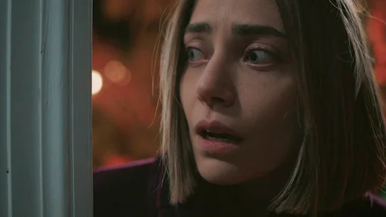 ¡Suna y Abidin están enamorados!: Asuman se sorprende al descubrir su relación secreta en la mansión ¡Suna y Abidin están enamorados!: Asuman se sorprende al descubrir su relación secreta en la mansión