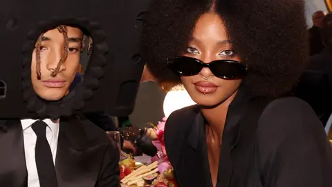 Jaden y Willow Smith en los Grammy Jaden y Willow Smith en los Grammy
