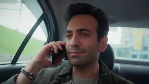 Evren defiende su silencio ante Bahar: "Eres lo más valioso para mí" Evren defiende su silencio ante Bahar: "Eres lo más valioso para mí"