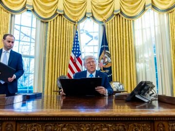 El presidente de Estados Unidos, Donald Trump, en el Despacho Oval de la Casa Blanca