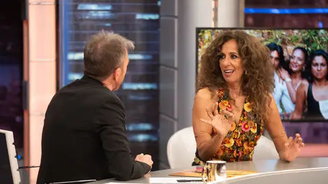 Rosario Flores desvela el origen de una de sus canciones más famosas: "Se volvieron todos locos" Rosario Flores desvela el origen de una de sus canciones más famosas: "Se volvieron todos locos"