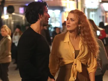 Justin Baldoni y Blake Lively en It Ends With Us Justin Baldoni y Blake Lively en It Ends With Us