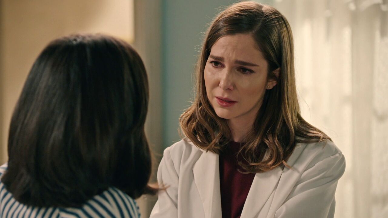 Begoña, muy afectada por la marcha de Luz del dispensario: “No va a ser lo  mismo llegar y que no estés”