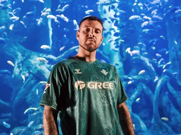 La nueva camiseta del Betis hecha con algas La nueva camiseta del Betis hecha con algas