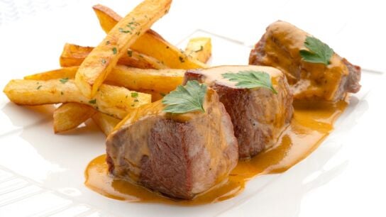 Solomillo de cerdo con salsa Caf&eacute; de Par&iacute;s, la receta con la que Joseba ha sorprendido a Karlos Argui&ntilde;ano