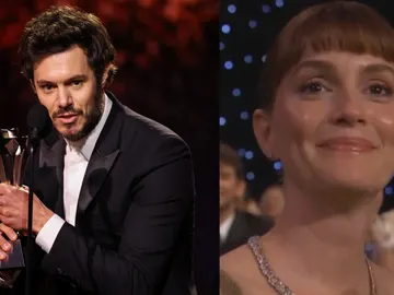 Adam Brody y Leighton Meester en los Critics Choice Adam Brody y Leighton Meester en los Critics Choice