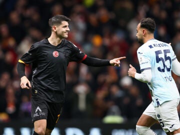 Álvaro Morata celebra su primer gol con el Galatasaray